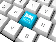 hotel, marketing, ROI, serwisy spoecznociowe, zysk, konsumenci, gocie hotelowi, strategia marketingowa, Qubus Hotel