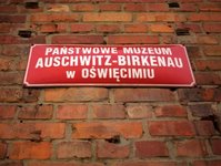 muzeum, auschwitz birkenau, anulacja rezerwacji, Tomasz Jdrzejczak, Piotr uchowski, krakowska izba turystyczna, ministerstwo sportu i turystyki