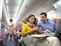 Wi-Fi, Emirates, samoloty, pokład, zwiększenie, poprawa