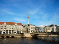 ITB Berlin, targi turystyczne, największe, w Berlinie, Niemcy, odwiedzający, wystawcy, dni branżowe, oferty, zgłoszenia,konferencja