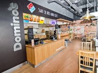 Domino s Pizza, Warszawa, Polska, w Warszawie, lokale, pizzerie, pizzeria, podbije polskie due miasta, portfolio, Peter Shaw, placwki