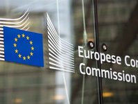 komisja europejska, ograniczenia podry, covid19, testy pcr, szczepienia