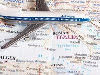 Alitalia, przewoźnik, easyJet, Delta airlines, Włochy